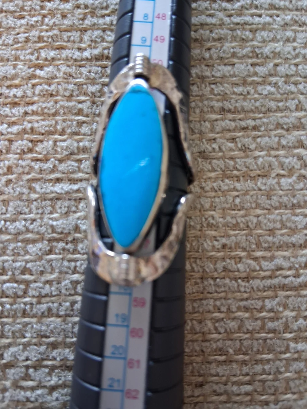 Silver-Tone Ring with Bright Turquoise Stone - Unbranded